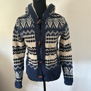 Beautiful cardigan button down with hood